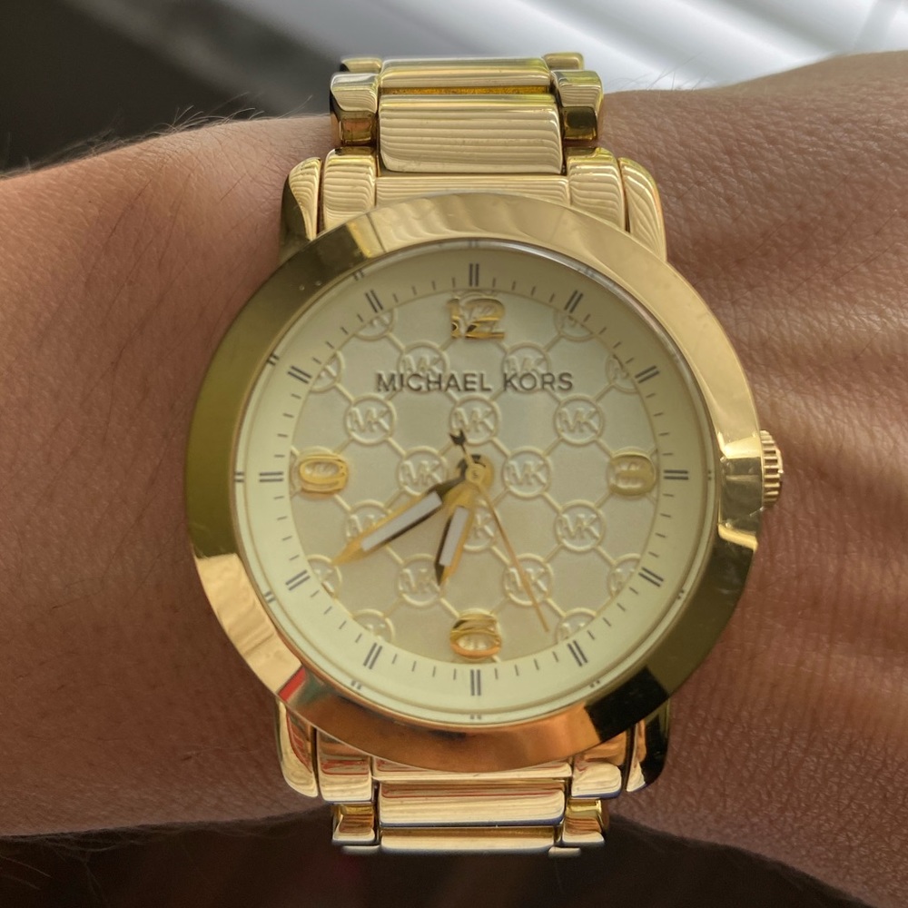 Gold Michael Kors watch!